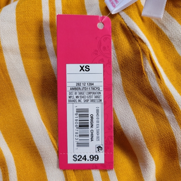 Xhilaration Dress - Picture 2 of 2